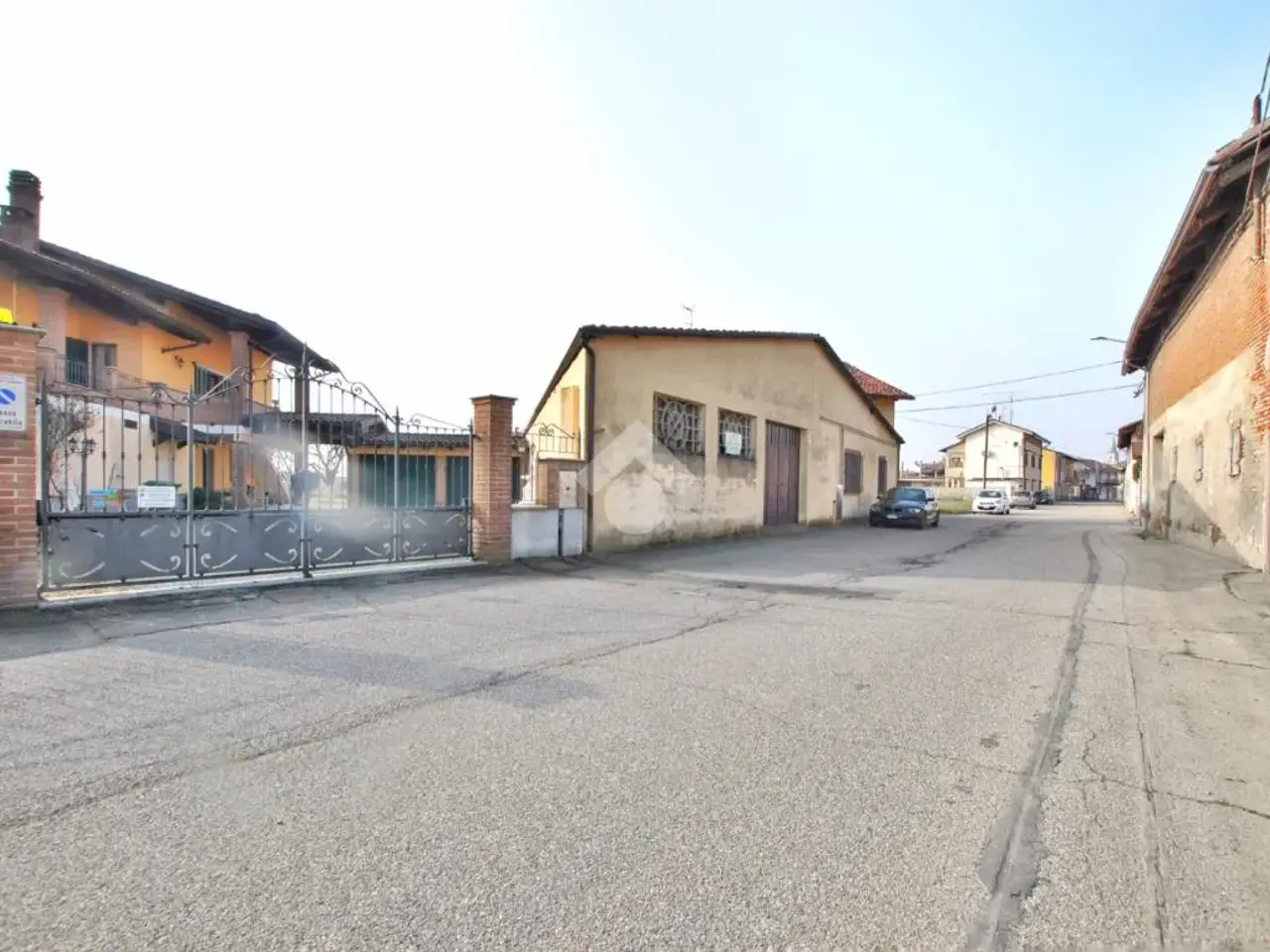 Magazzino in Via S. Bernardo 68, Livorno Ferraris, {3} - Foto 2