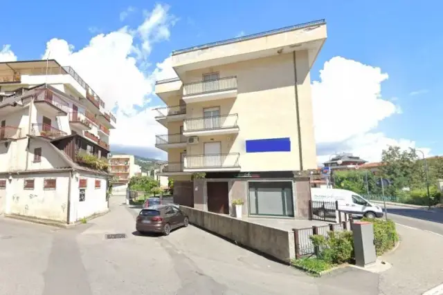 Apartament in {3}, Viale dei Mille Traversa 1 - Photo 1