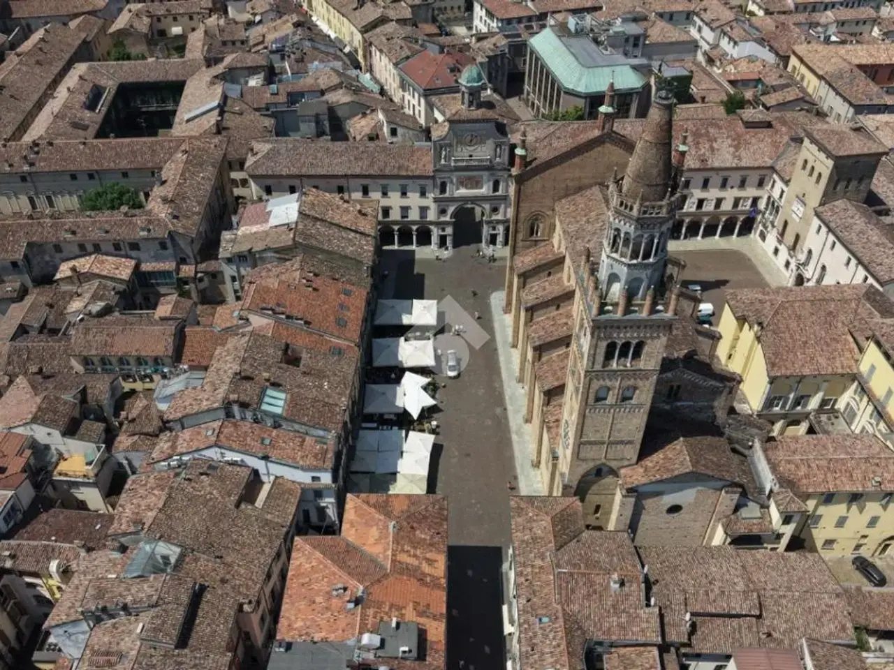 Negozio in Piazza Duomo 1, Crema, {3} - Foto 1