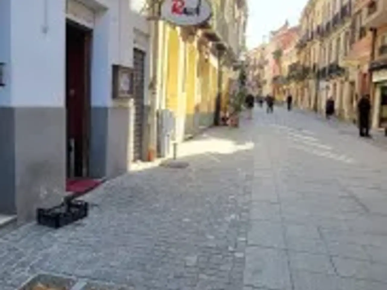 Negozio in Corso Vittorio Emanuele II 189, Cagliari, {3} - Foto 1