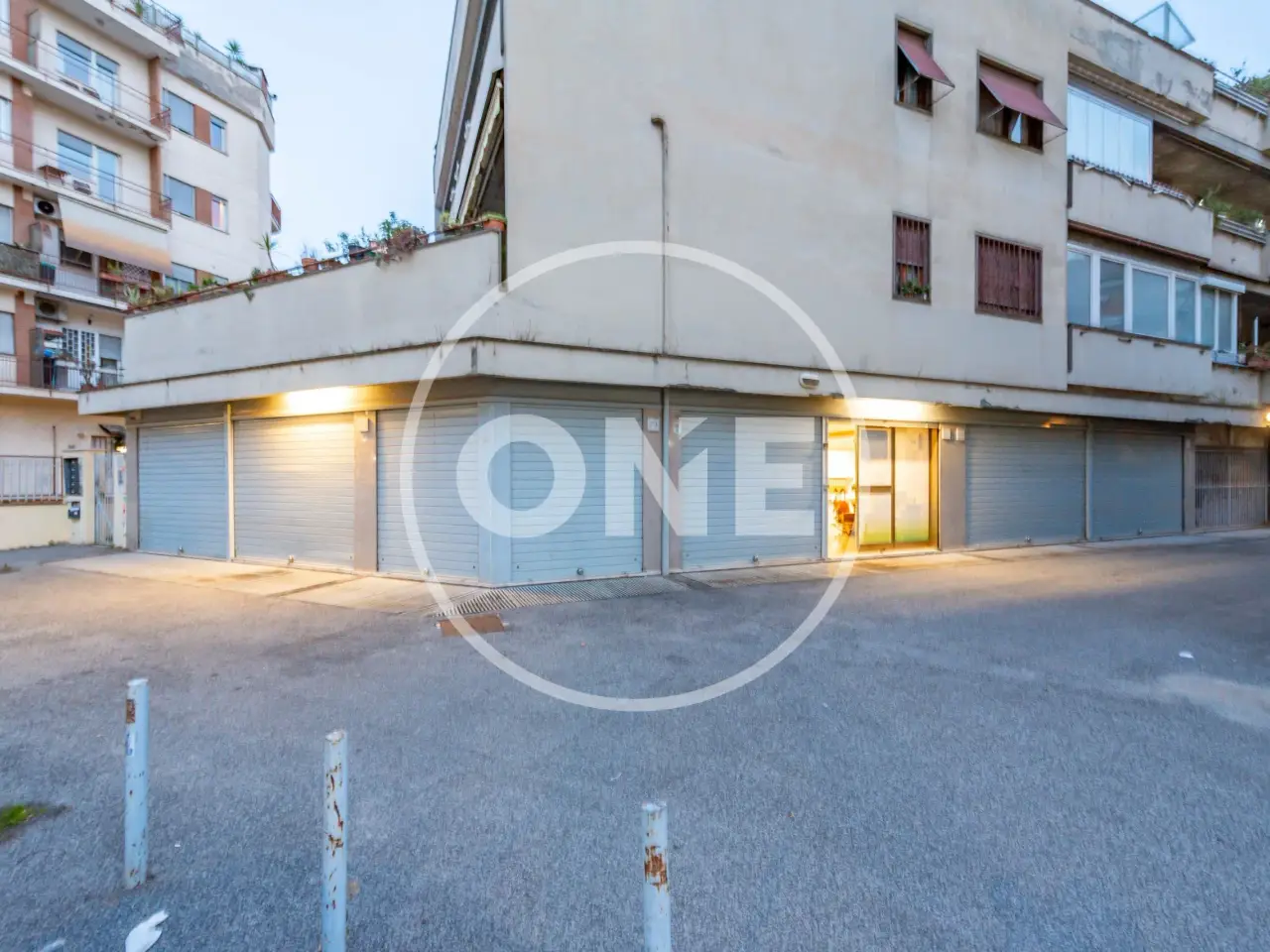 Negozio in Via degli Opimiani, 79 79, Roma, {3} - Foto 1