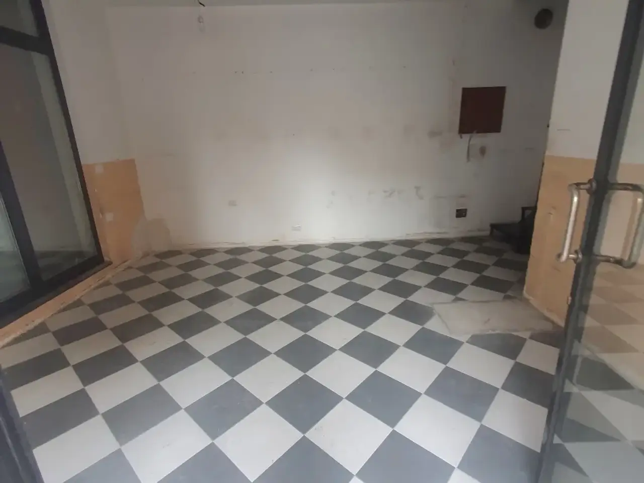 Negozio in Via Battaglia, Reggio di Calabria, {3} - Foto 2