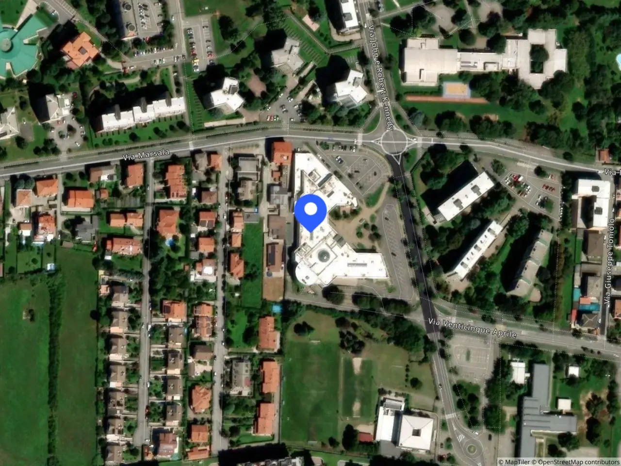 Negozio in Via John E Robert Kennedy 28 28, Brugherio, {3} - Foto 2