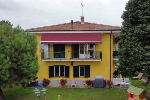 Villa in Via Gozzano, Strambino - Foto 1