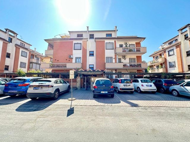 3-room flat in Via Antonio Vivaldi, Ciampino - Photo 1