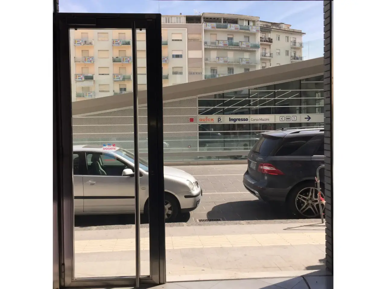 Officina in Piazza Carlo F. Bilotti 11, Cosenza, {3} - Foto 1