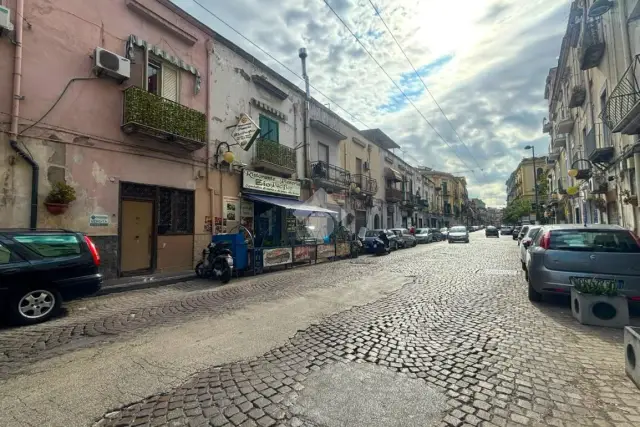 Dreizimmerwohnung in Corso S. Giovanni a Teduccio 700, Napoli - Foto 1