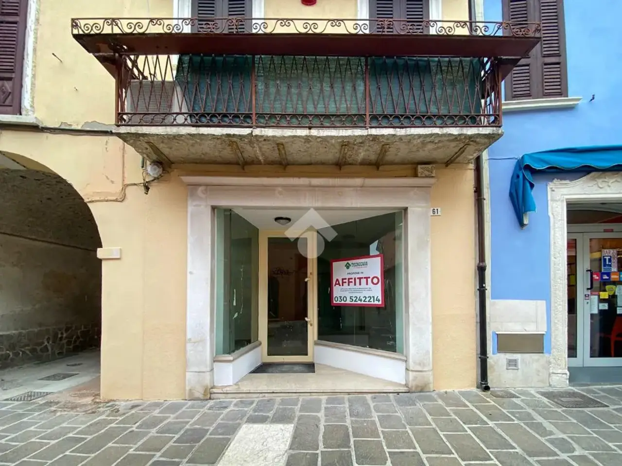 Negozio in Via Giuseppe di Vittorio 61, Desenzano Del Garda, {3} - Foto 1