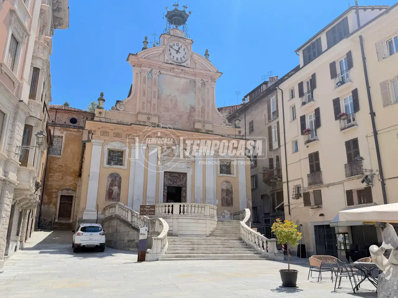 Negozio in Piazza San Pietro 8, Mondovi', {3} - Foto 1