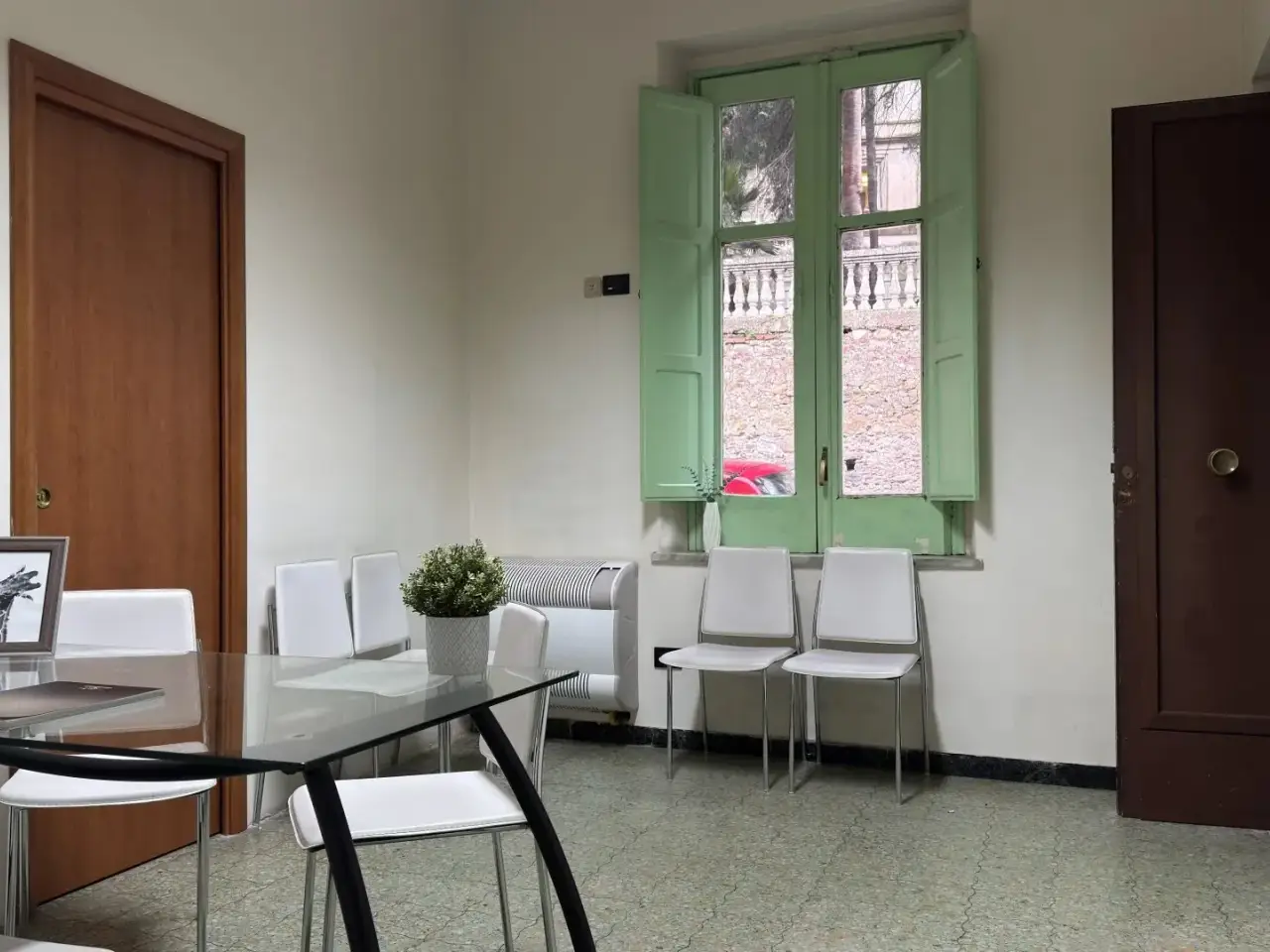 Ufficio in Via Francesco Petrarca, 26, Cosenza, {3} - Foto 1