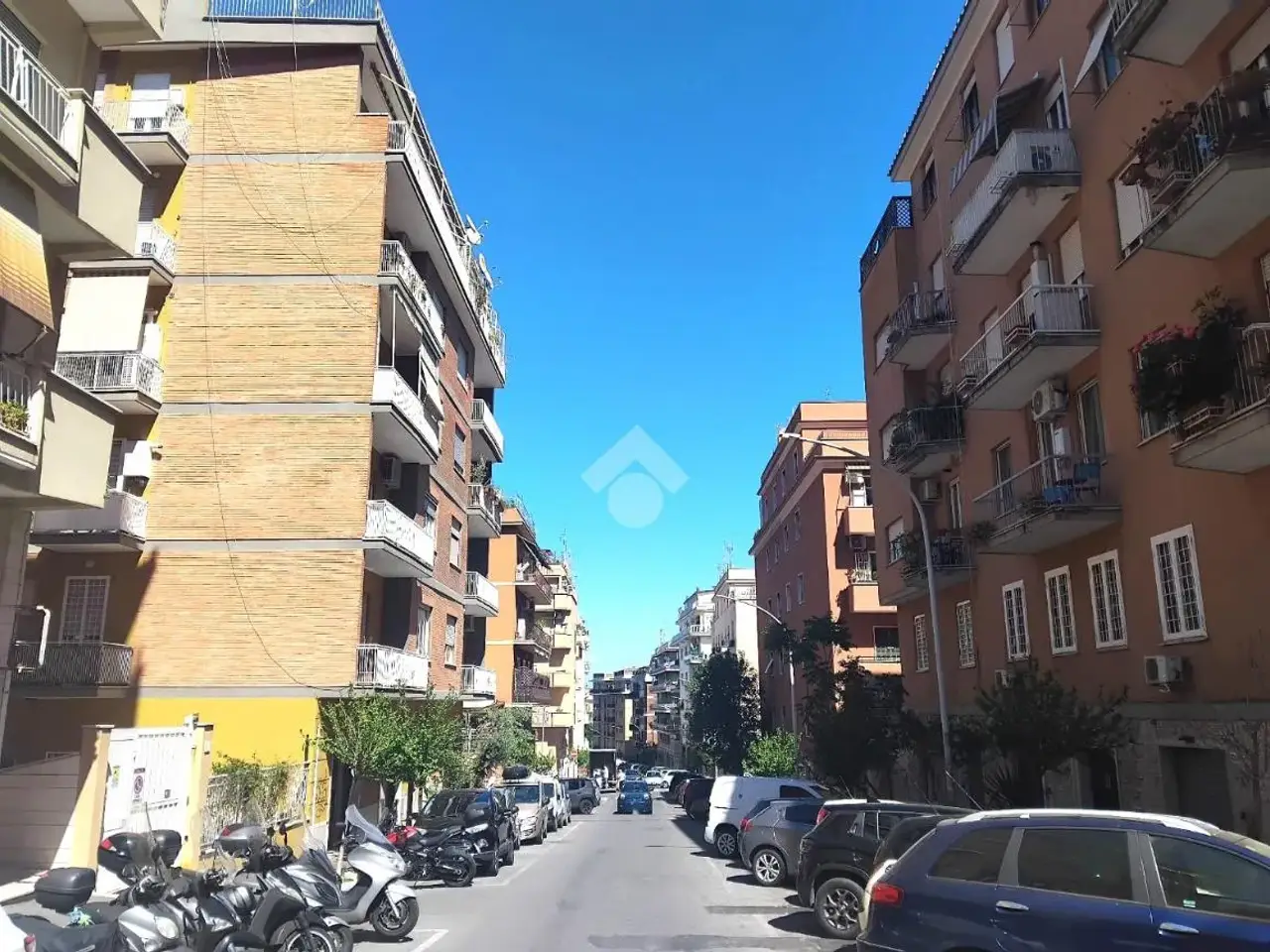 Negozio in Via Laura Mantegazza 22, Roma, {3} - Foto 1