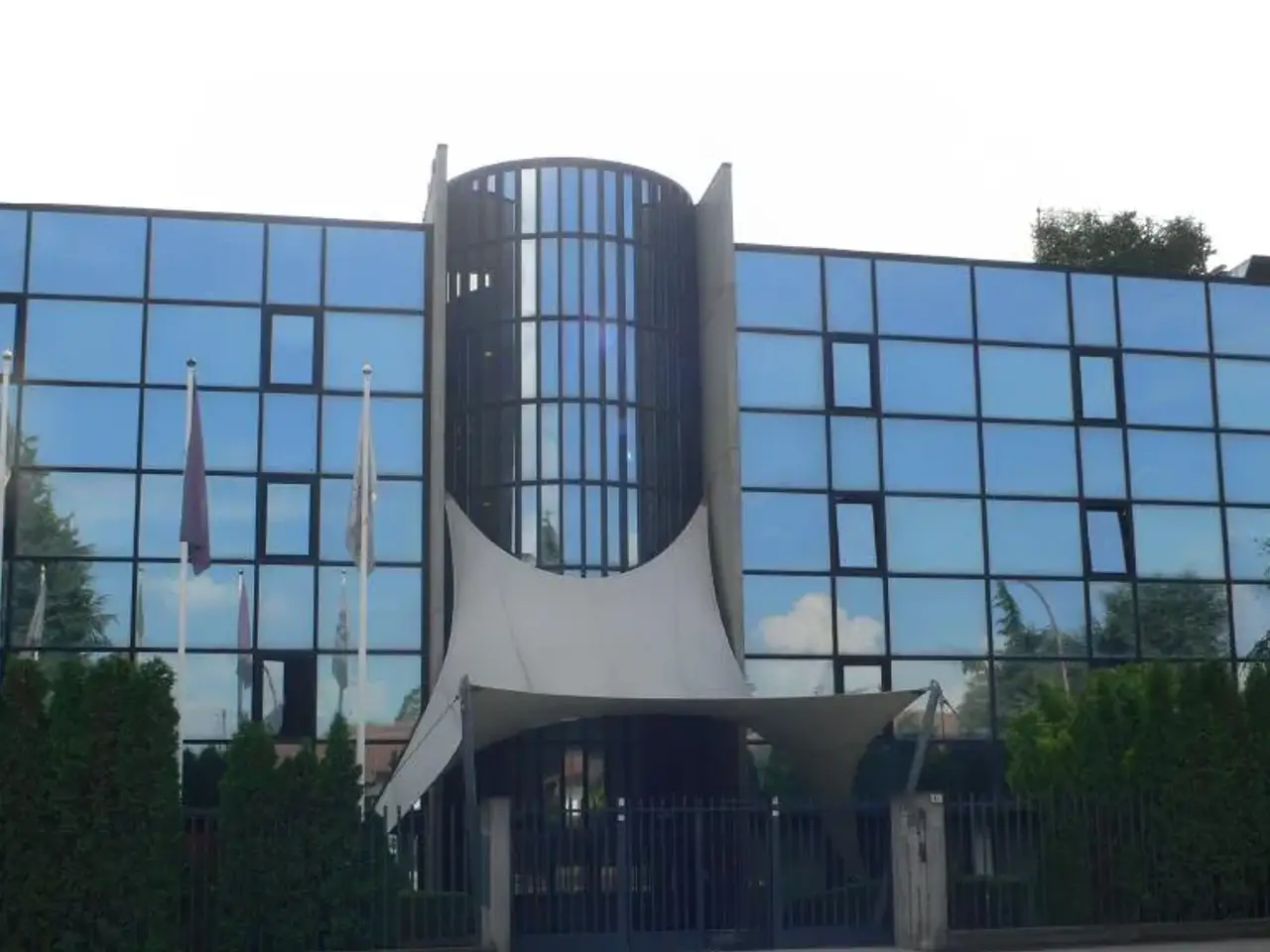 Palazzina uffici in Corso Europa 14, Verdellino, {3} - Foto 1