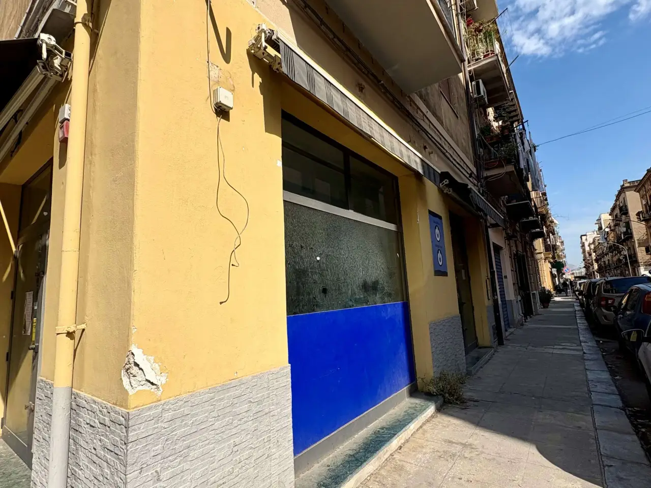 Negozio in Via Vito La Mantia 115, Palermo, {3} - Foto 2