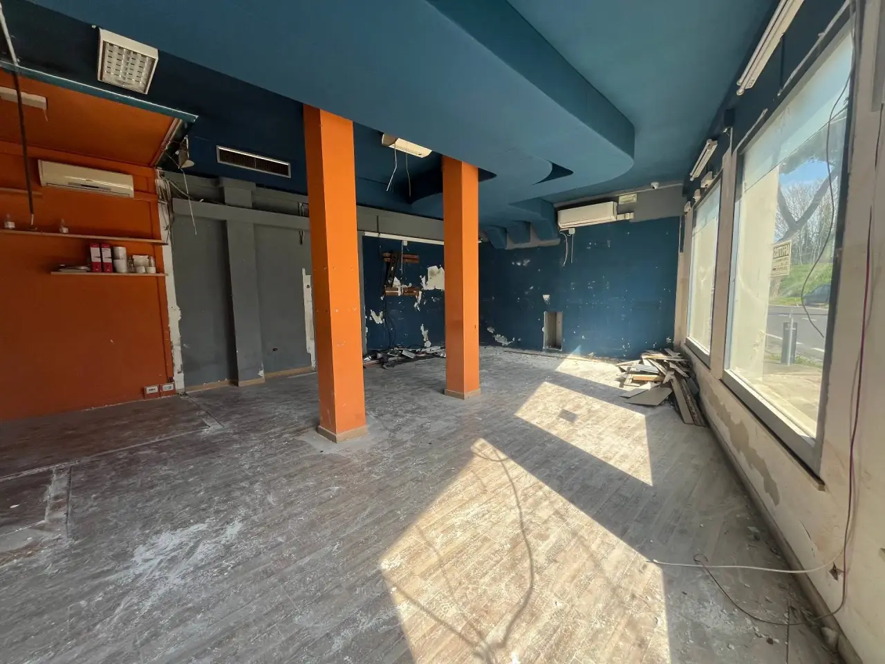 Esercizio commerciale in Via Provinciale Vicarese 12, Vicopisano, {3} - Foto 1