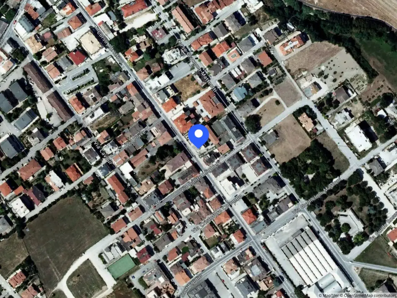 Negozio in Corso Adriatico, 115, 64016 Sant'Egidio alla Vibrata Te, Italia 115, Sant'Egidio Alla Vibrata, {3} - Foto 2