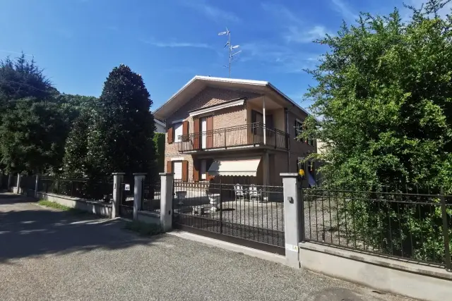 Villa, Correggio - Foto 1