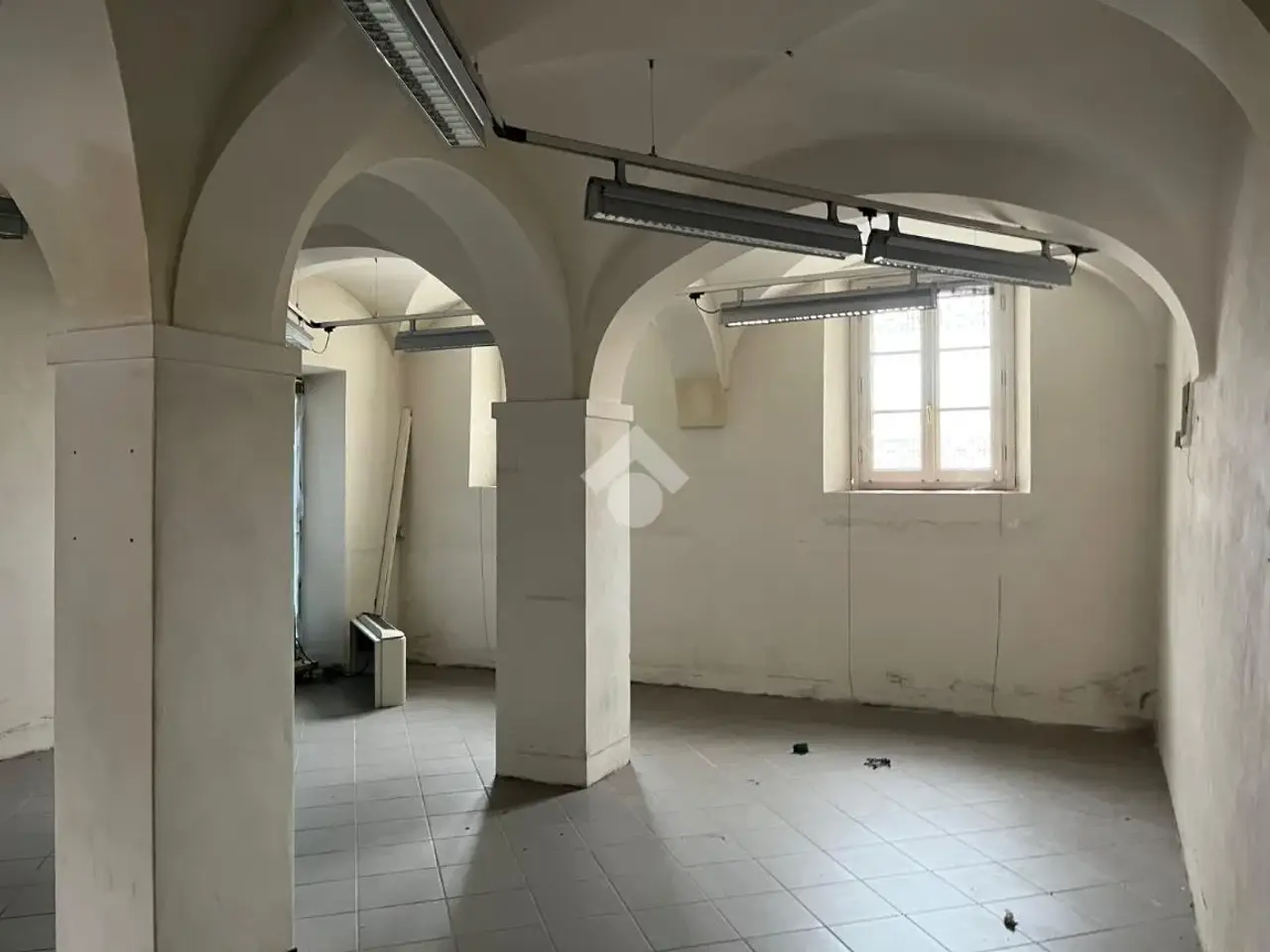 Negozio in Via Celino Brambilla 1, Fontanellato, {3} - Foto 2