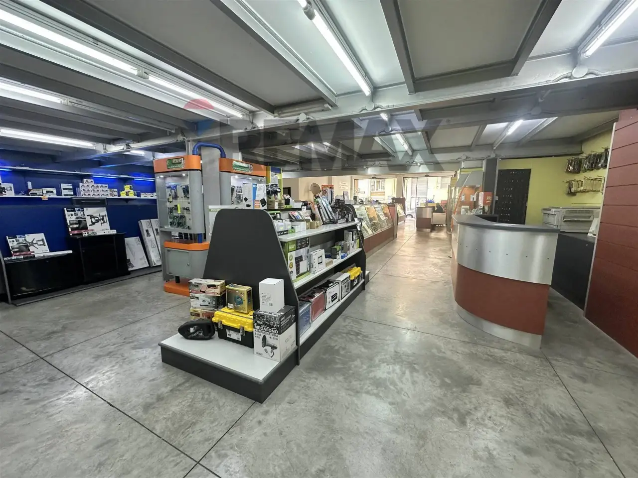 Negozio in Via Ingegnere Giovanni Migliorisi 14, Ragusa, {3} - Foto 1