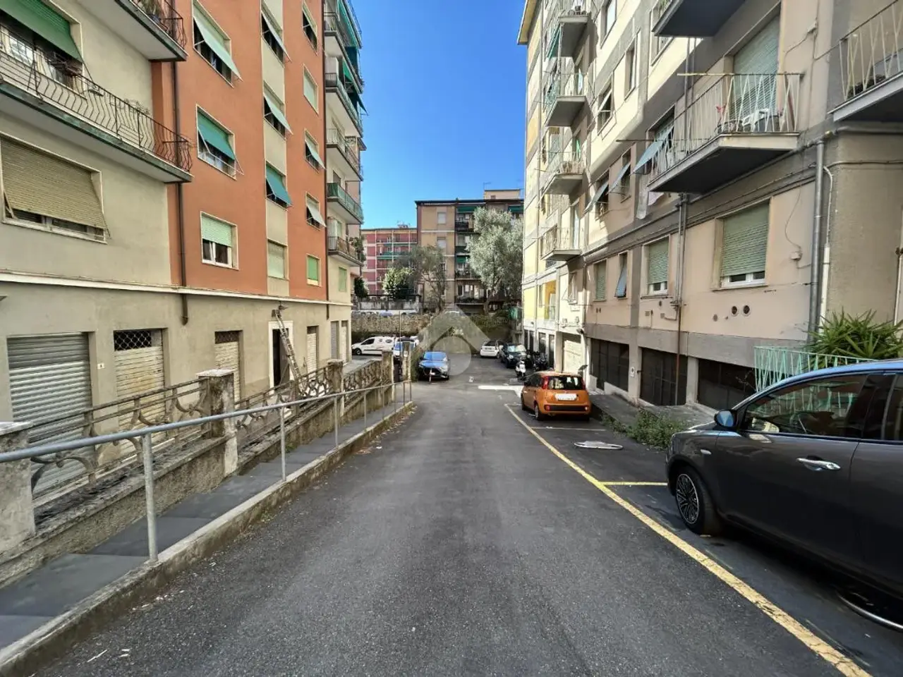 Capannone in Via Vincenzo Bellini 6, La Spezia, {3} - Foto 1