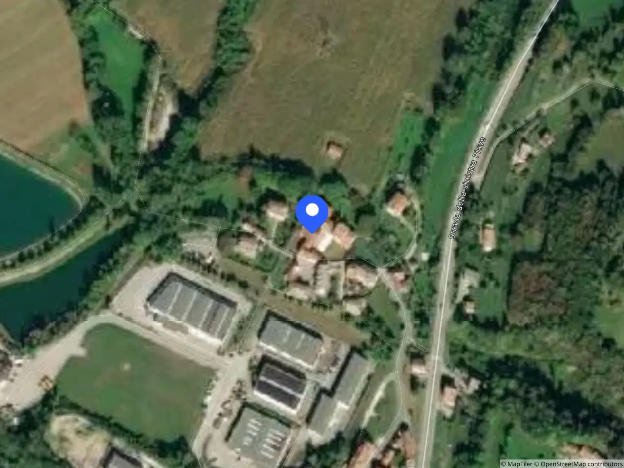 Autorimessa in Fraz. Levego, Via Meassa, 40/M 40, Belluno, {3} - Foto 2