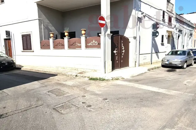 insertion image