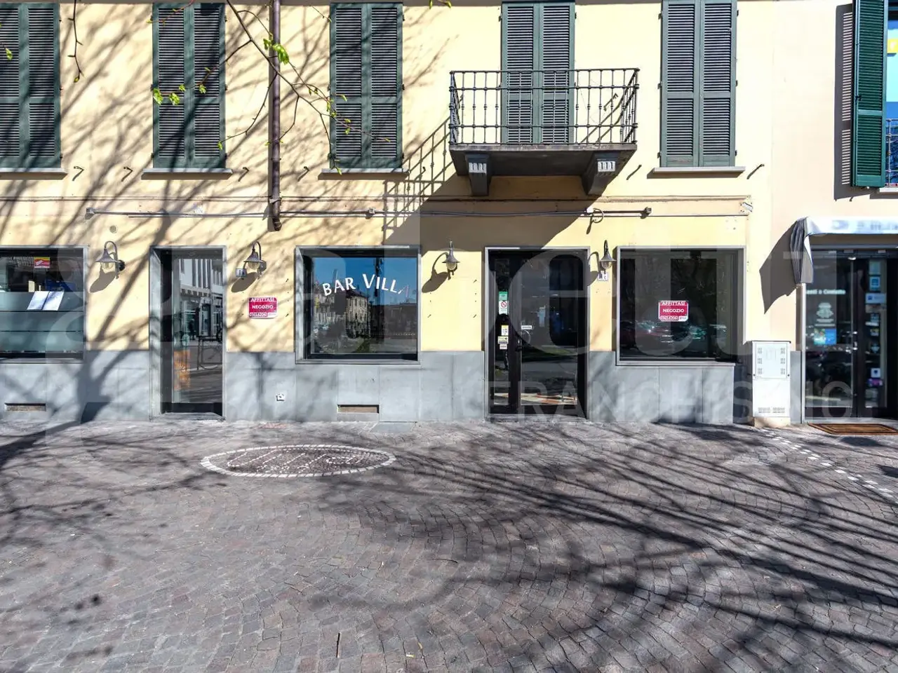 Negozio in Piazza Cavour 2, Cassano D'Adda, {3} - Foto 2