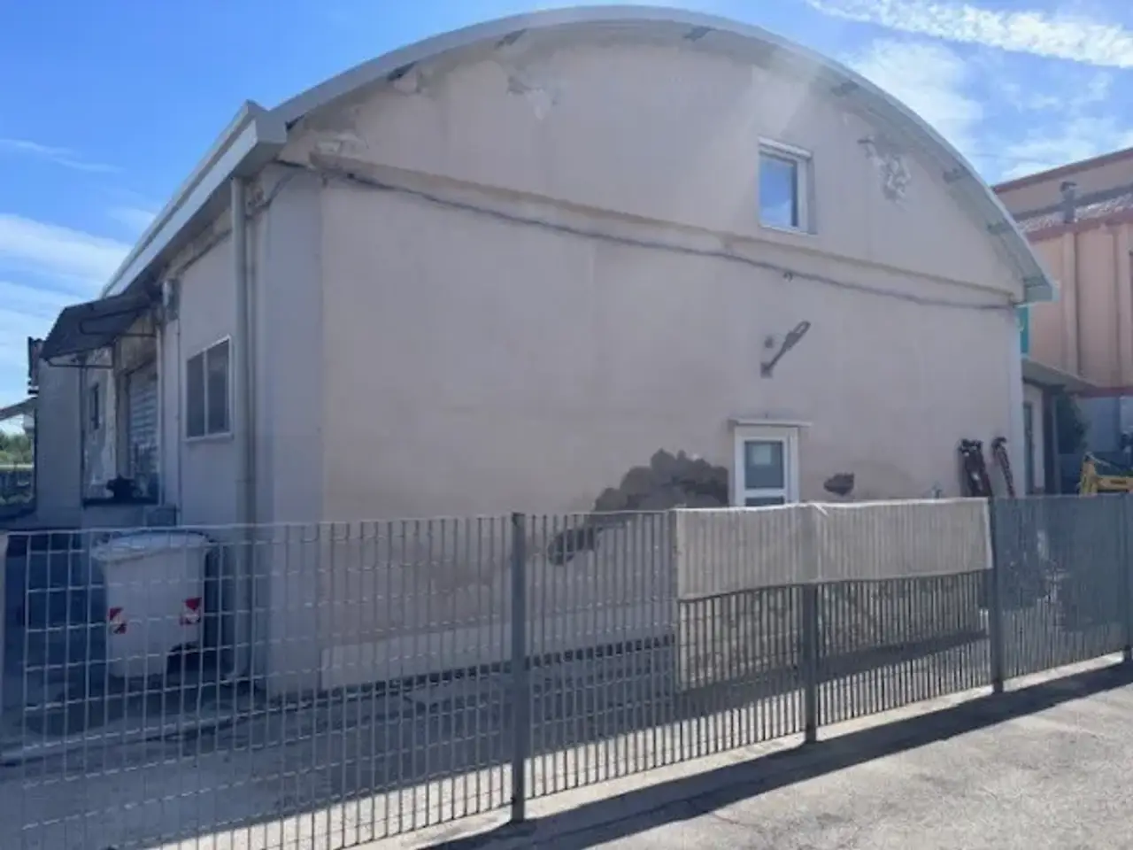 Capannone in Via Po 123, Pescara, {3} - Foto 1
