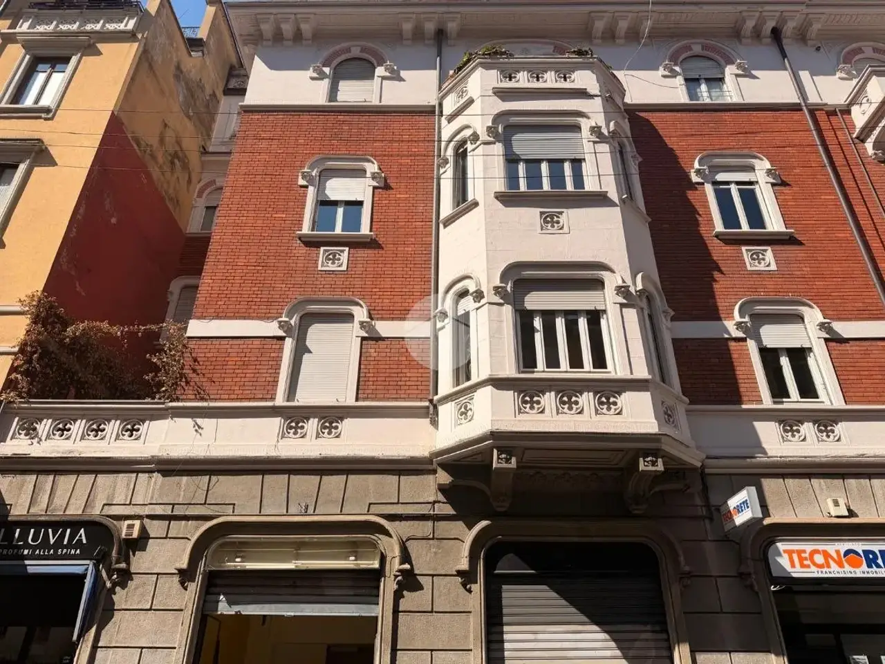 Negozio in Via Camillo Hajech 3, Milano, {3} - Foto 1