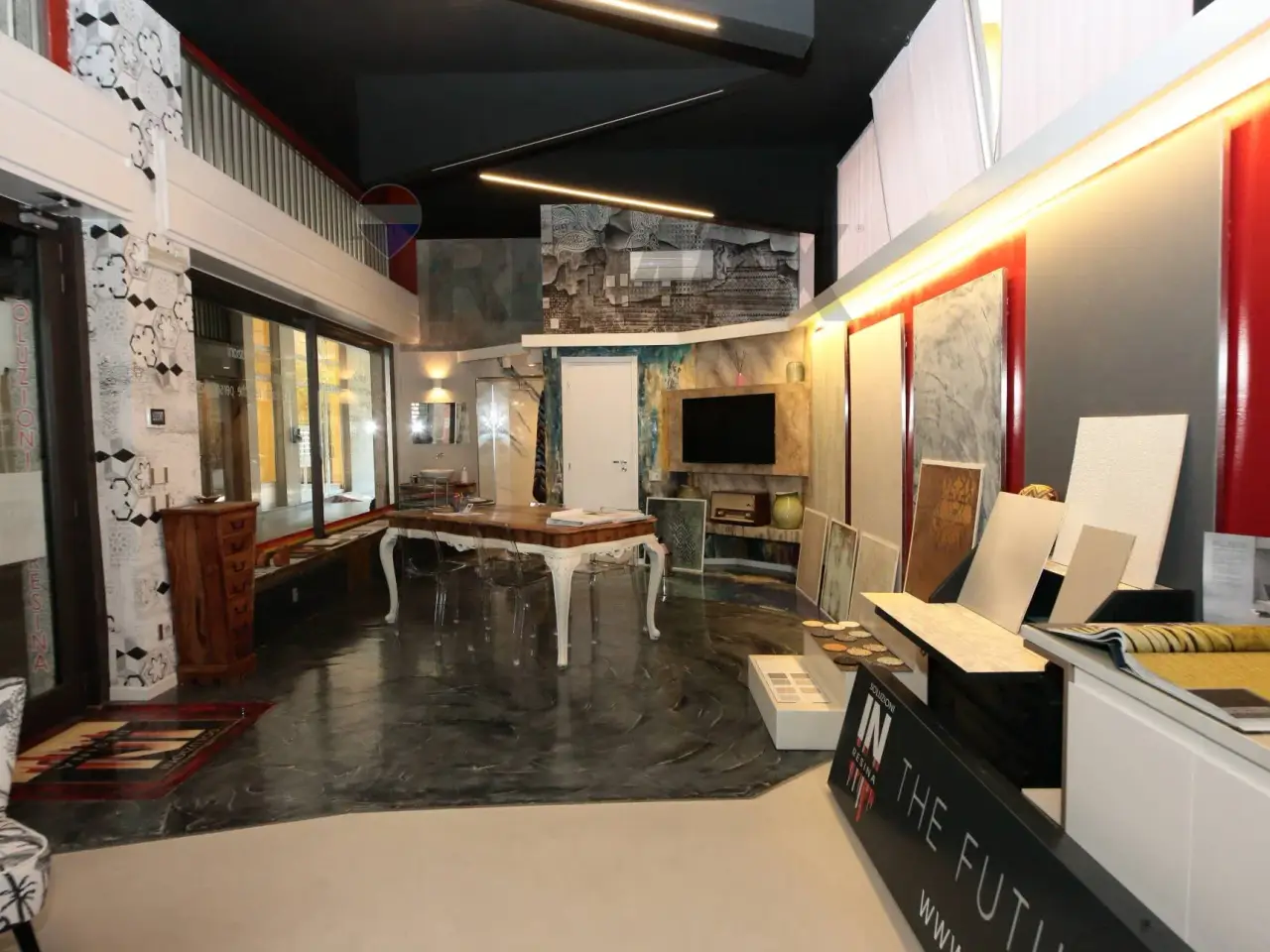 Negozio in Corso Giuseppe Garibaldi 133, Legnano, {3} - Foto 2