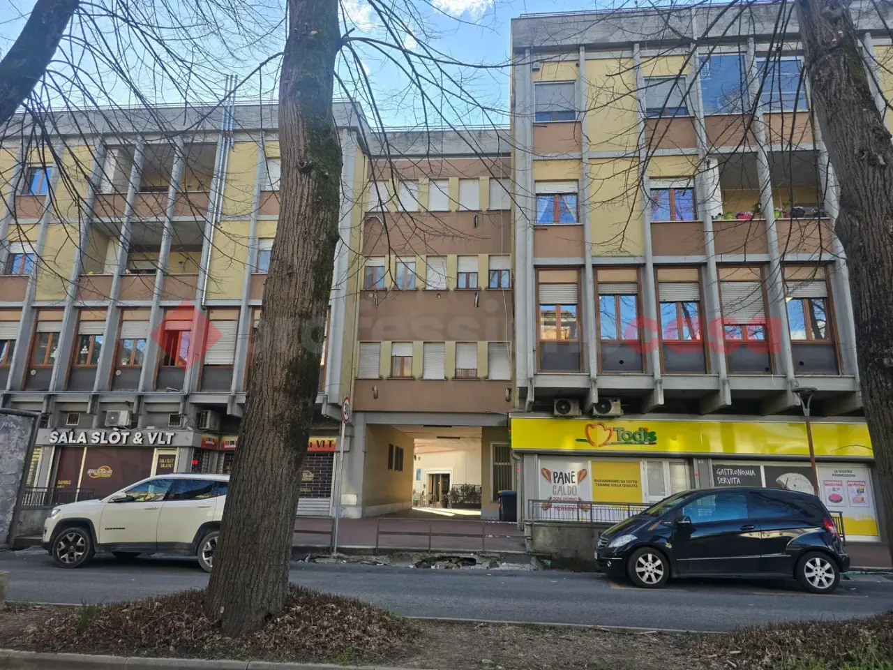 Magazzino in Via Salaria per Roma 4, Rieti, {3} - Foto 1