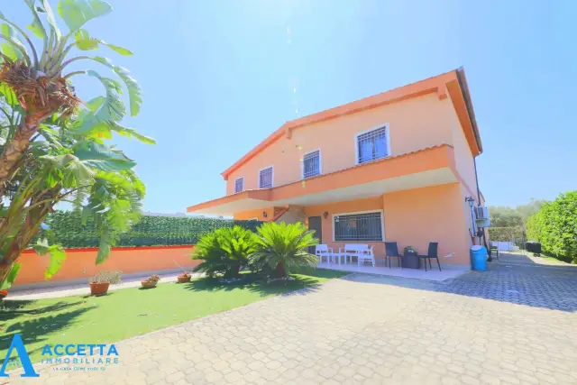 Villa in Via Pascarella 3, Taranto - Foto 1