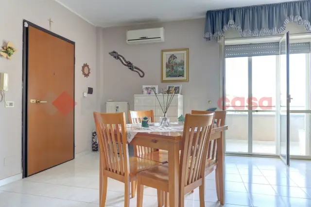 3-room flat in Via Mar Rosso 18, Latina - Photo 1