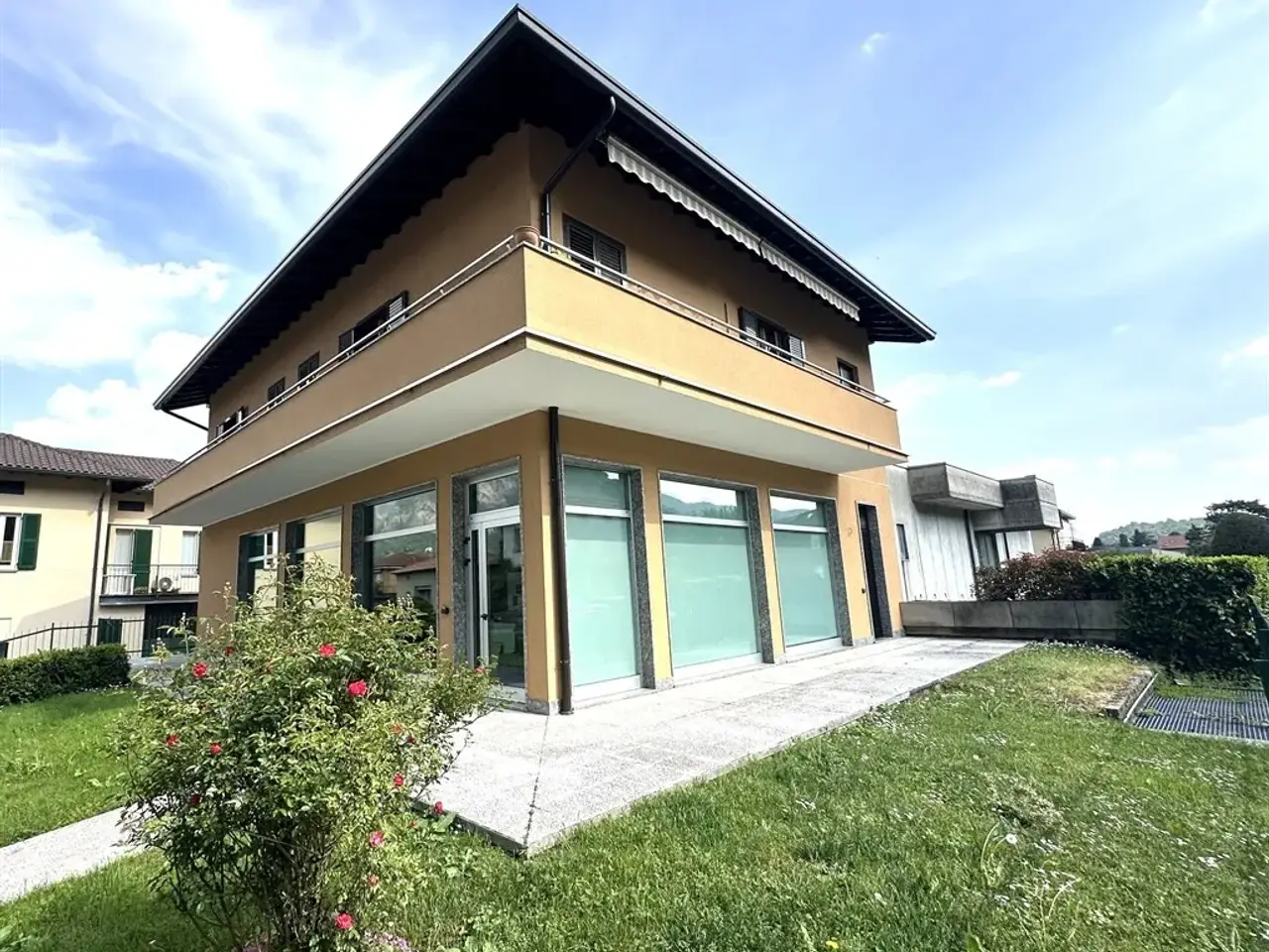 Negozio in Via del Pino, Olginate, {3} - Foto 1