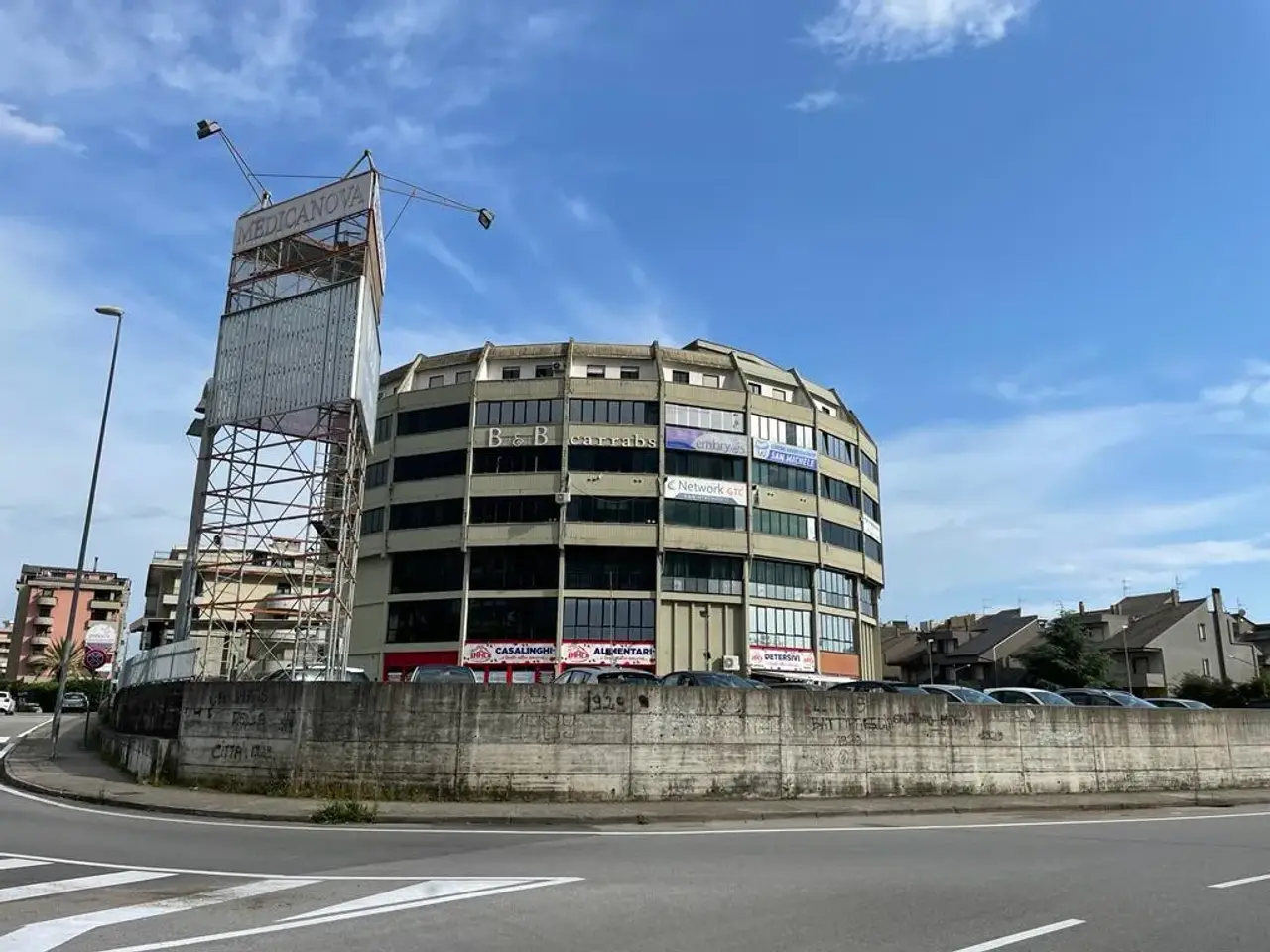 Azienda in Via Fiorignano N.10, Battipaglia, {3} - Foto 1