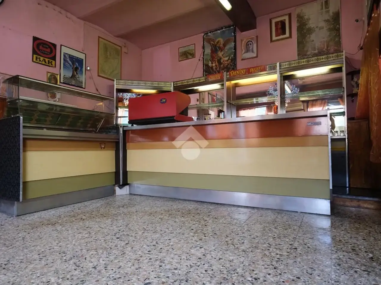 Negozio in Via Massarenti 147, Bologna, {3} - Foto 1