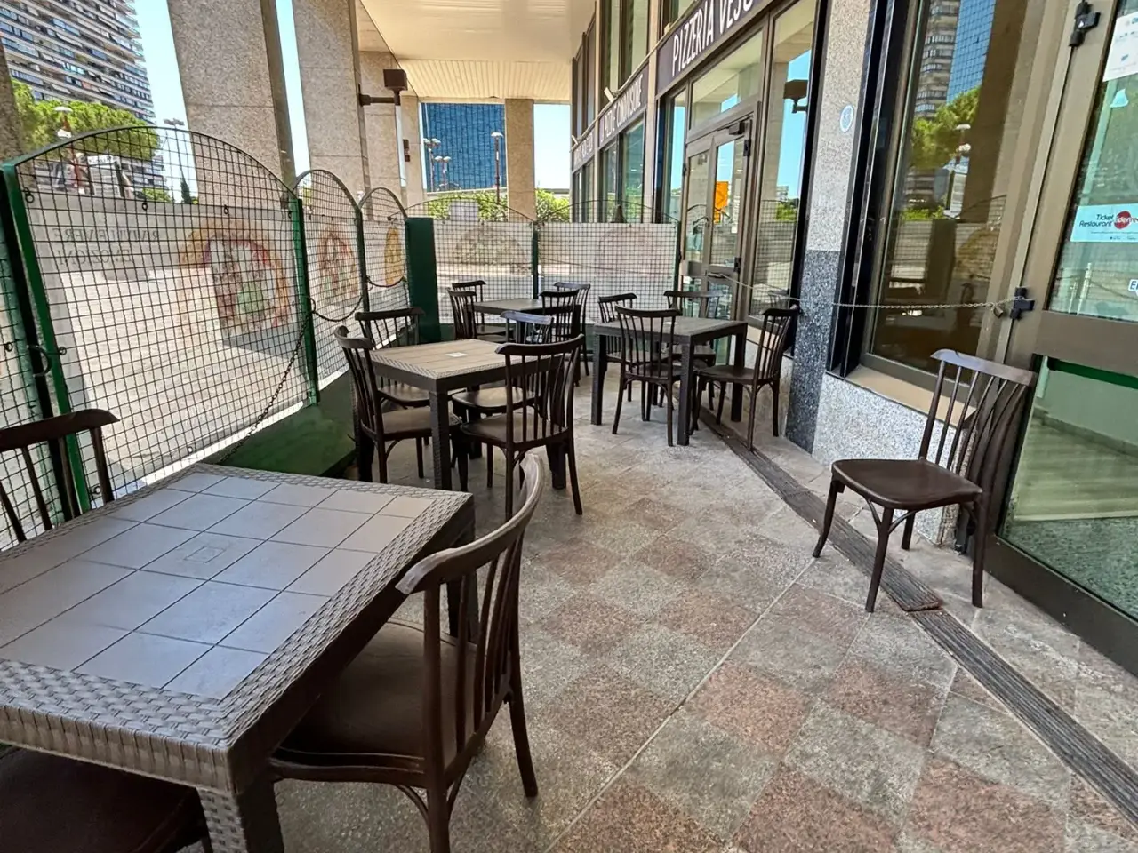 Locale commerciale in Isola F, Centro Direzionale di Napoli, Municipalità 4, Napoli, Campania, 80143, Italia, Napoli, {3} - Foto 2