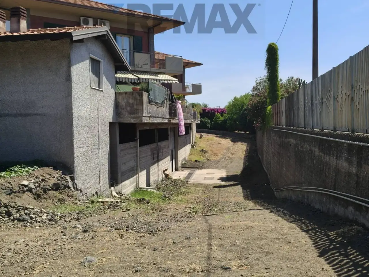 Negozio in Via San Gregorio 40, Mascalucia, {3} - Foto 1