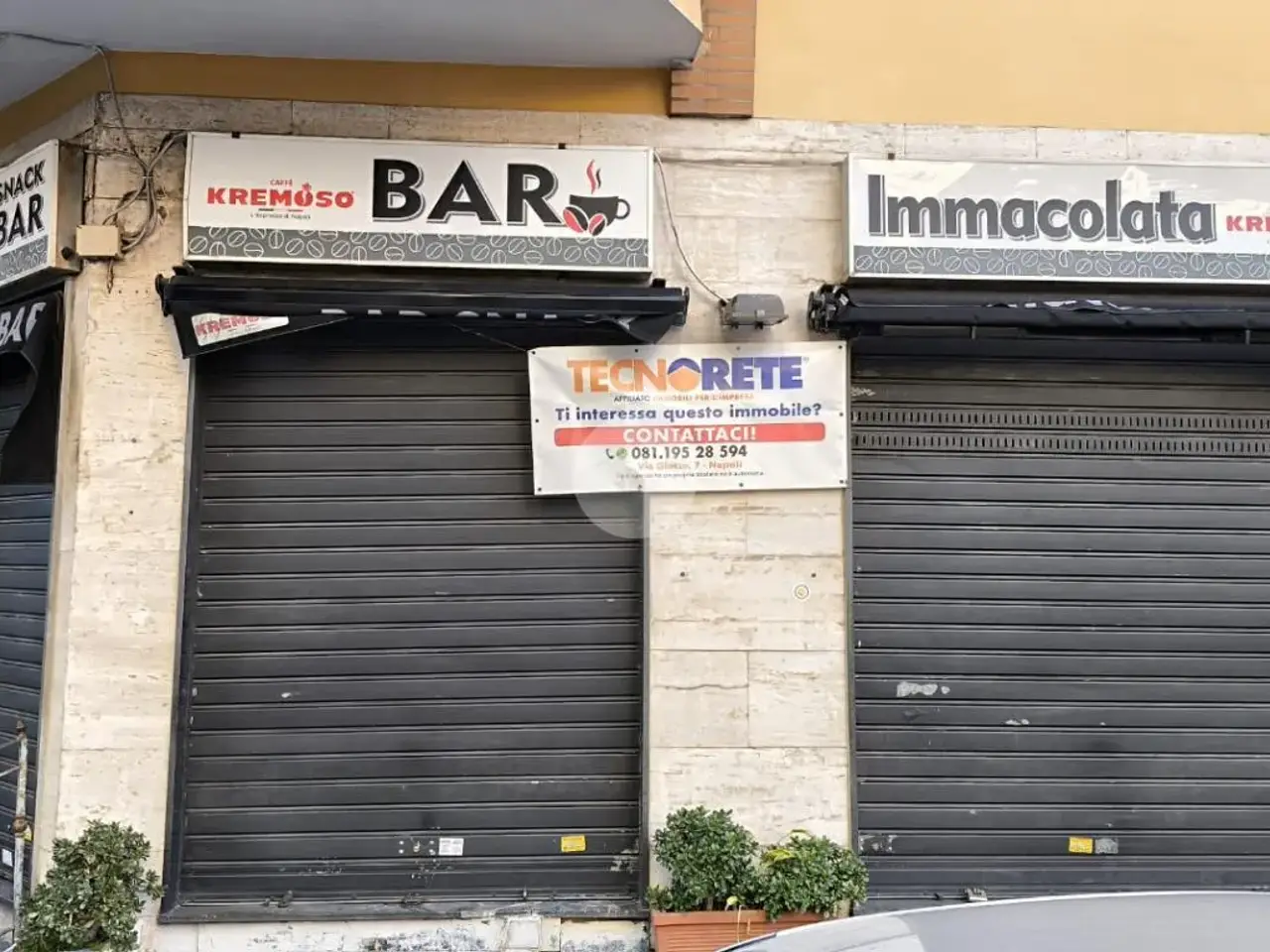 Negozio in Largo Francesco Celebrano, Napoli, {3} - Foto 1