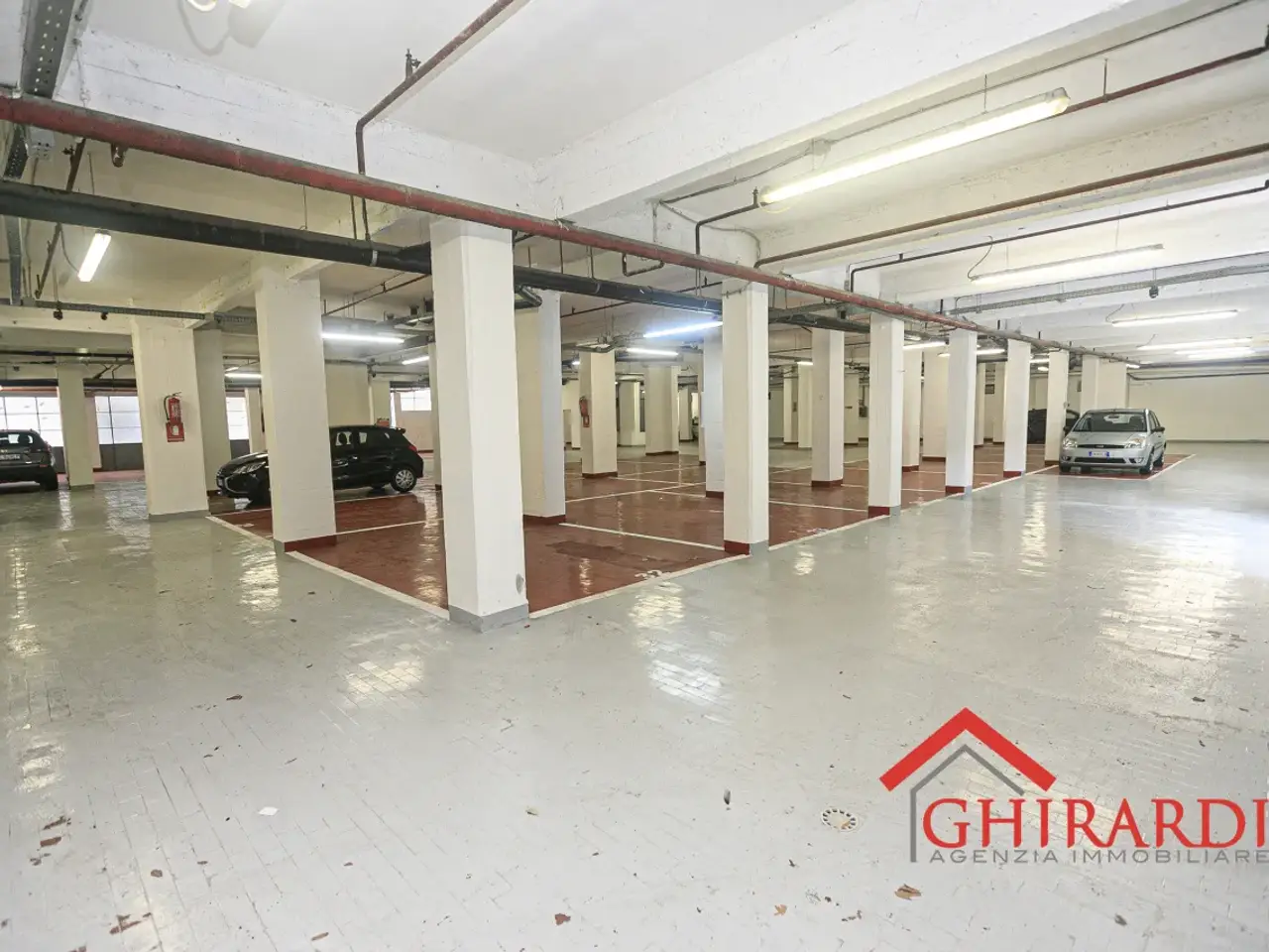 Parcheggio chiuso in Via Ruggero Leoncavallo 18r, Genova, {3} - Foto 1