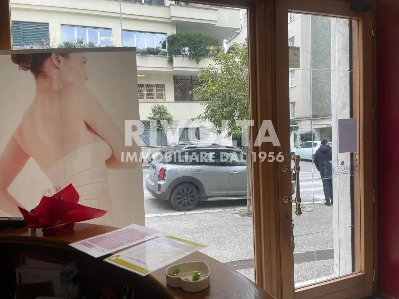 Negozio in Via di Priscilla, Roma, {3} - Foto 1