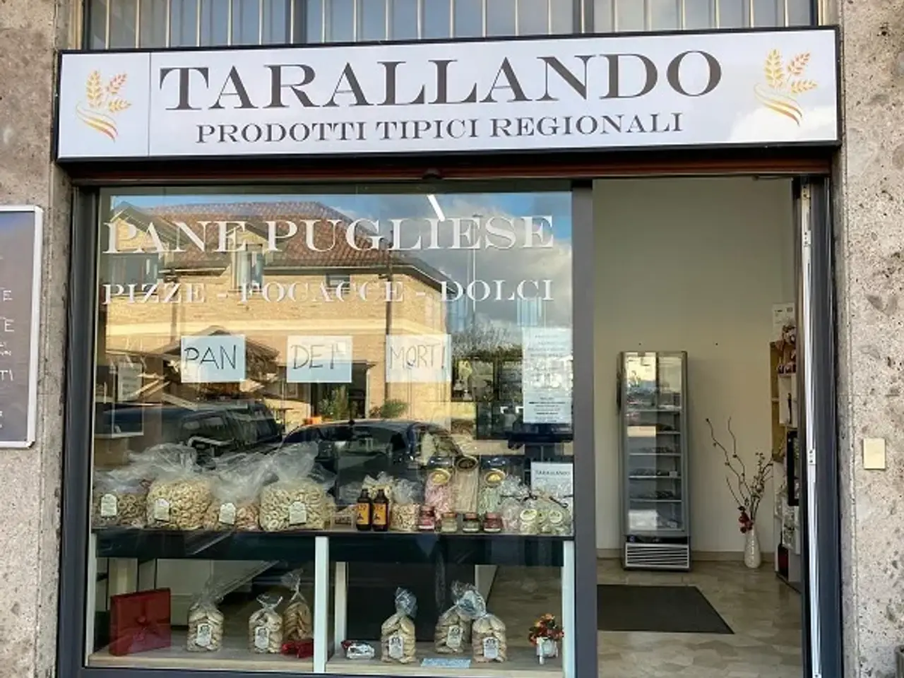 Esercizio commerciale in , Seregno, {3} - Foto 1