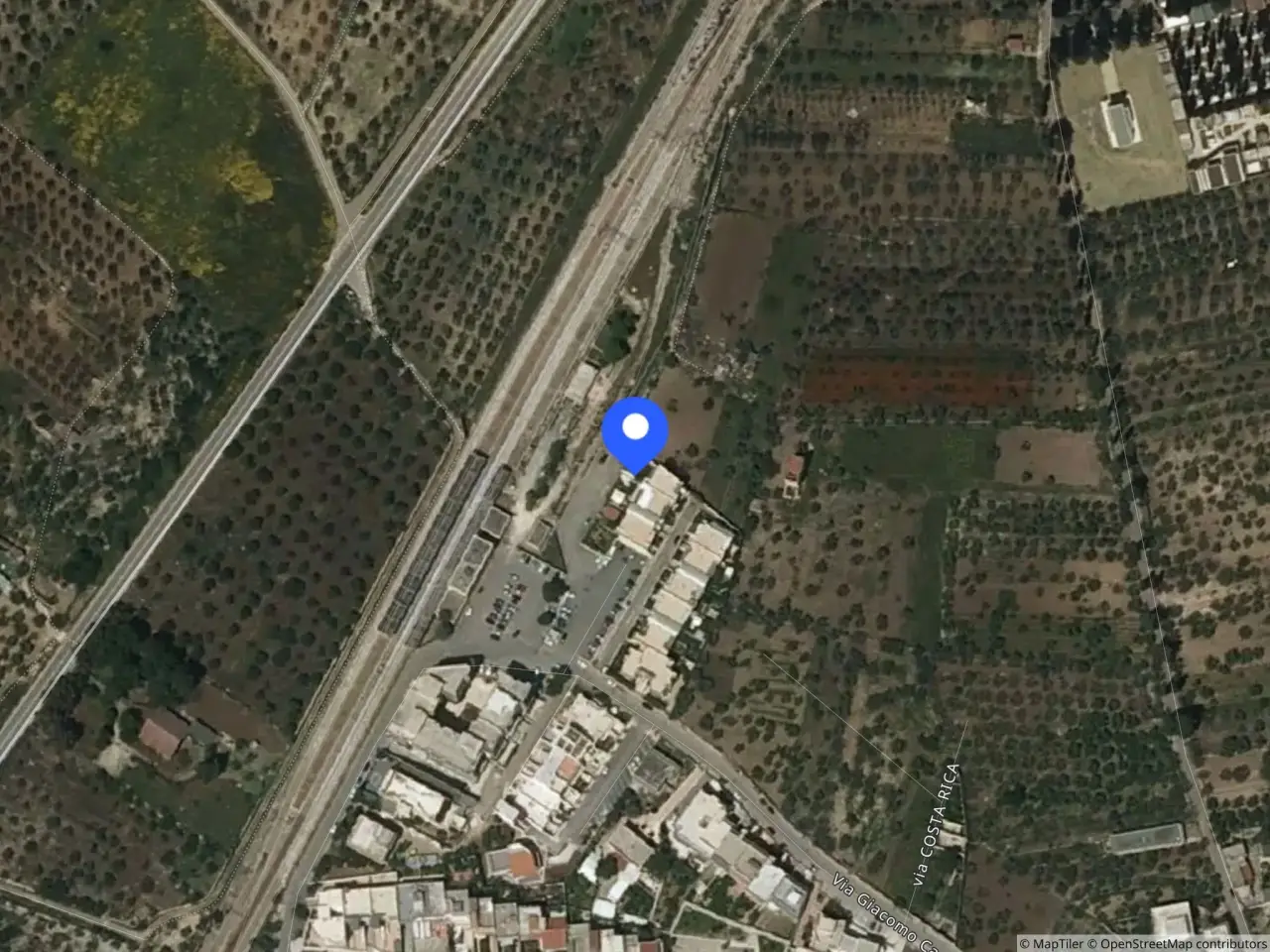 Negozio in Piazzale Stazione, 10, 70020 Bitetto Ba, Italia 10, Bitetto, {3} - Foto 2