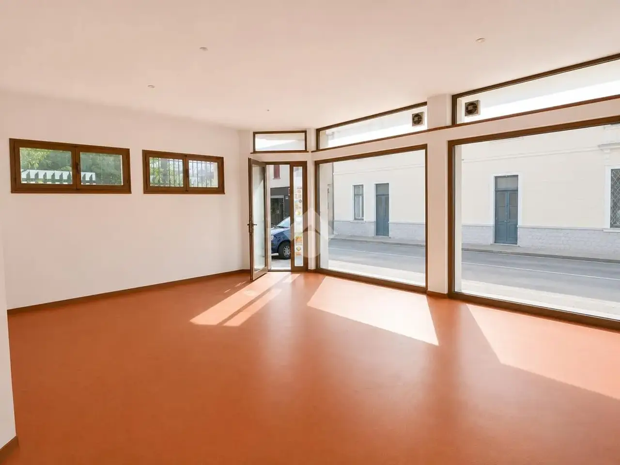 Negozio in Via Marconi 42, Galliera Veneta, {3} - Foto 1