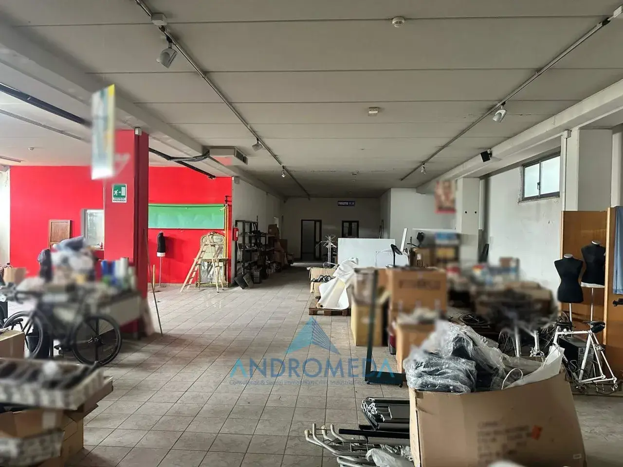 Palazzina commerciale in , Marigliano, {3} - Foto 2