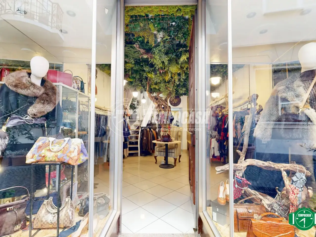 Negozio in Via Cavour 11, Stresa, {3} - Foto 2