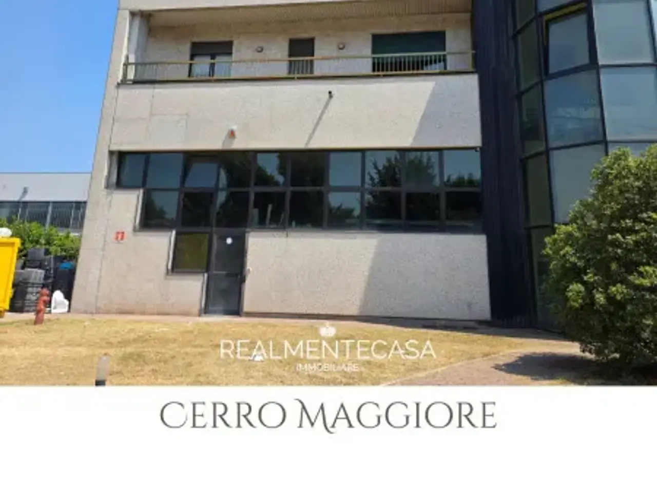 Capannone in Viale dei Cerri, Cerro Maggiore, {3} - Foto 1