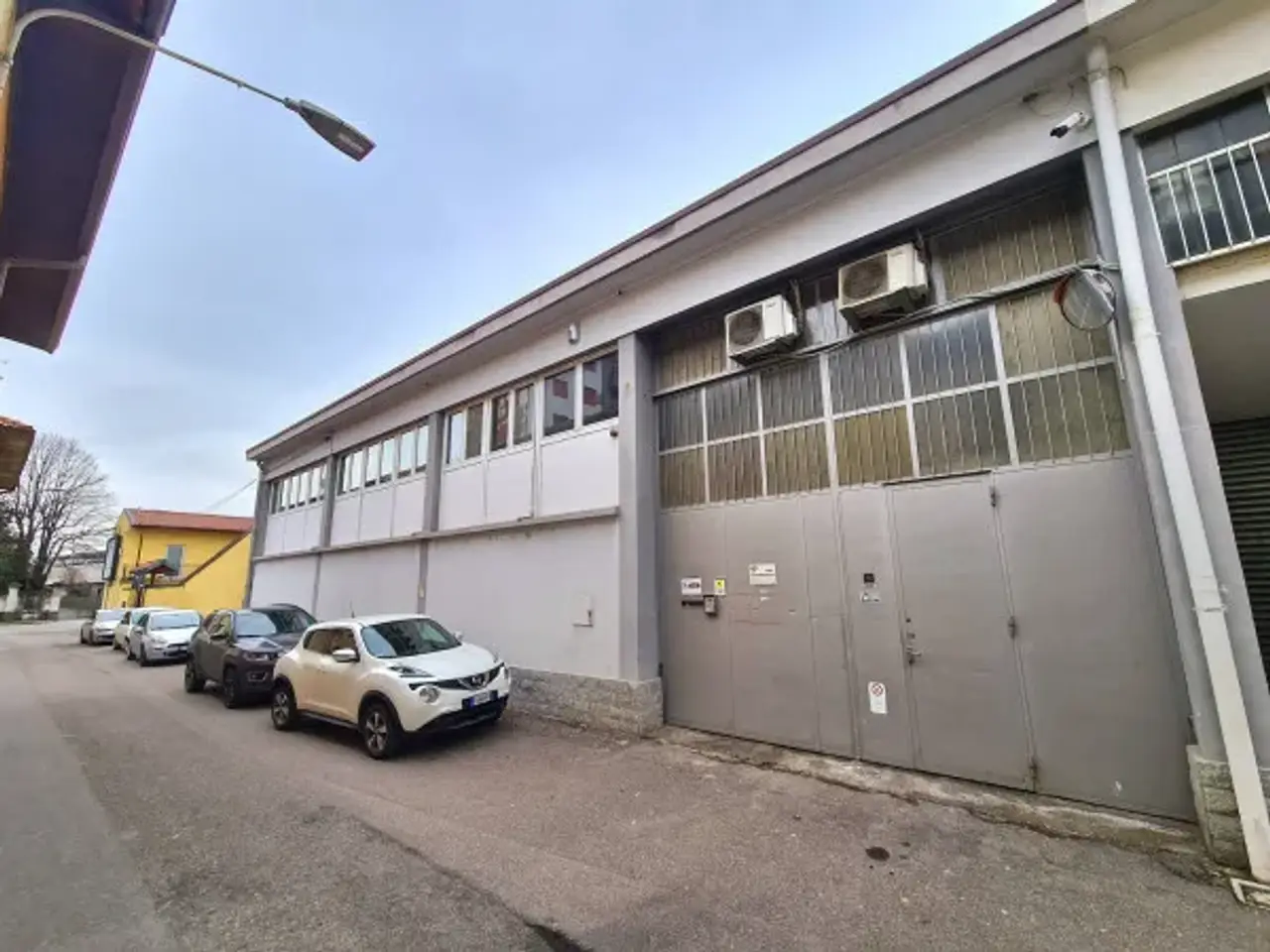 Capannone in Via Cesare Correnti 1, San Vittore Olona, {3} - Foto 2