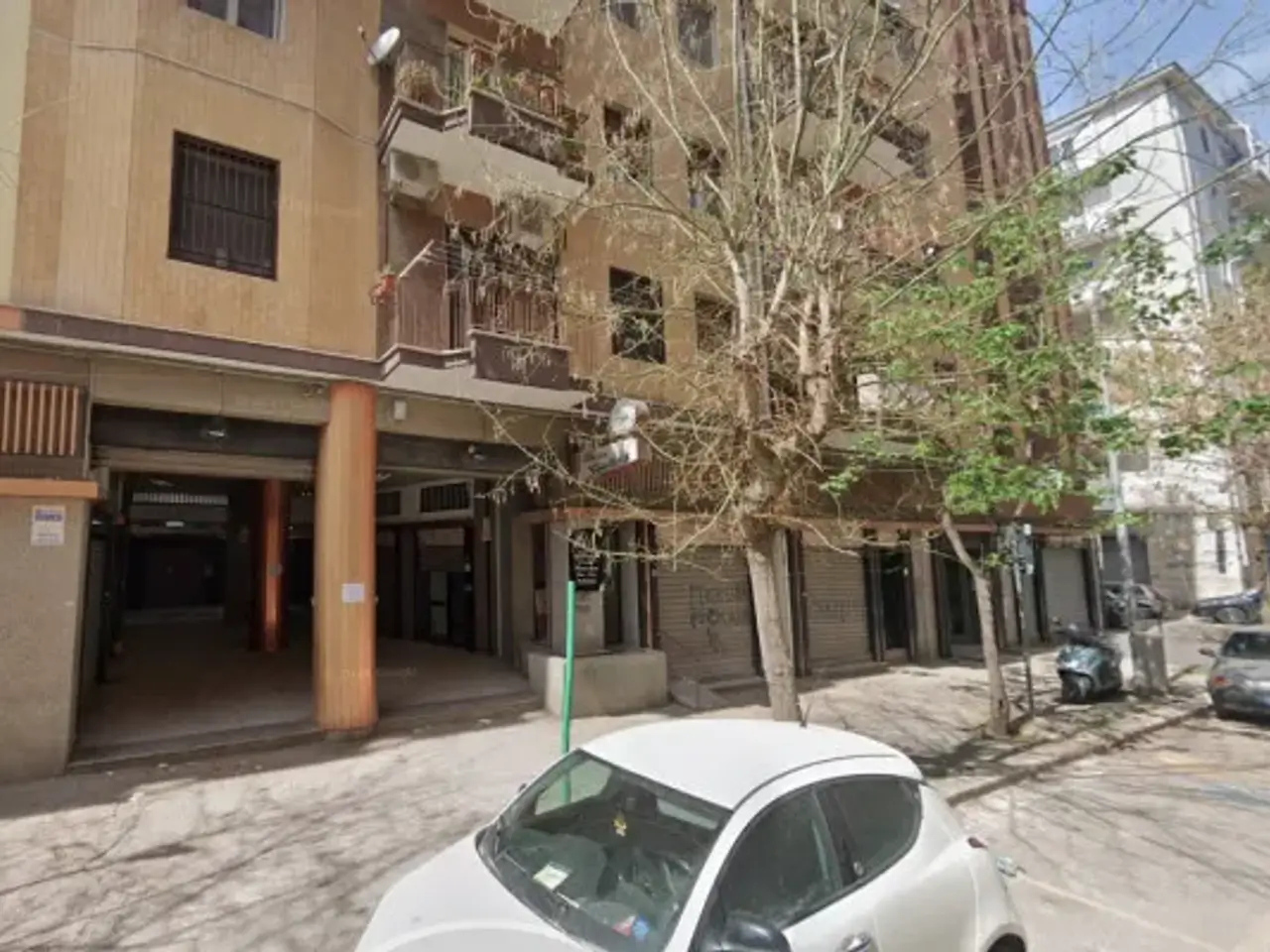 Negozio in Via Carlo Ciampitti, Foggia, {3} - Foto 1