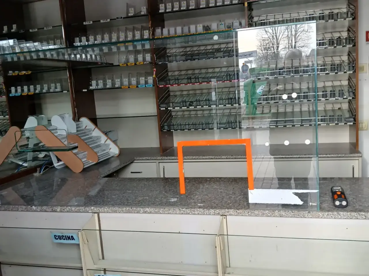 Negozio in Via San Marino, Granarolo Dell'Emilia, {3} - Foto 1