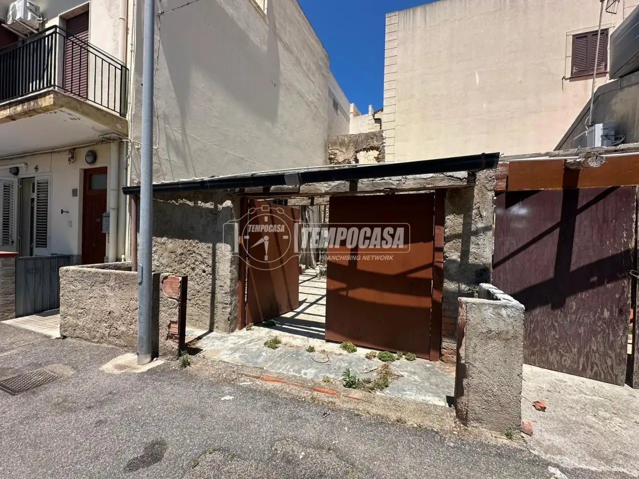 Magazzino in Via Giuseppe Caporal 10, Messina, {3} - Foto 1